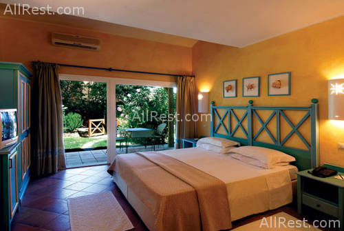Le Meridien Chia Laguna 5